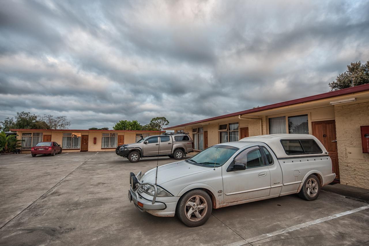 Heywood Motor Inn Exterior foto
